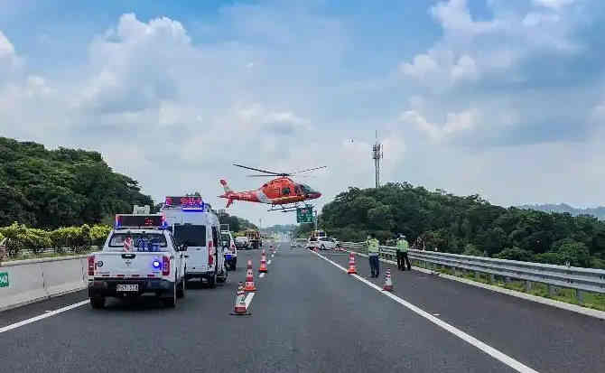 乐陵高速公路汽车救援案例