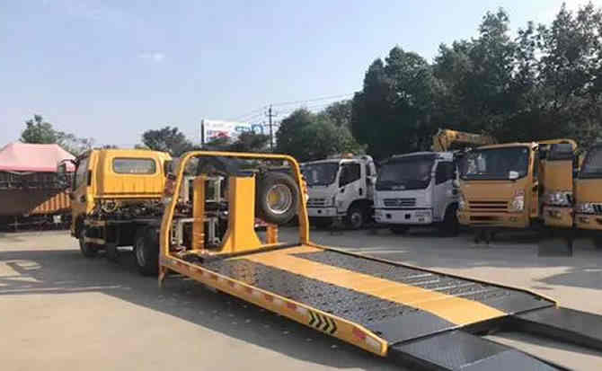 乐陵汽车中途维修案例